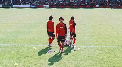 サッカー＝集球
