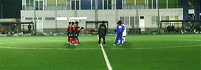 試合開始