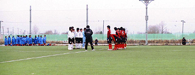 試合開始