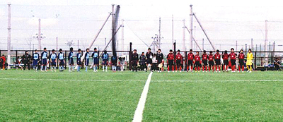 試合開始