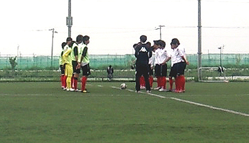 試合開始