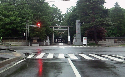 青信号だったら突っ込んでしまいそう
