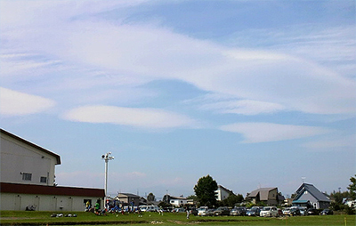 雲の行方は