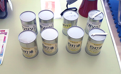 昔の缶ビールの缶切りを思い出す