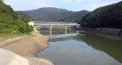 山紫水明・・とは言えない