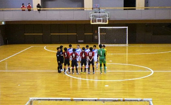 １回戦はＬＩＶ