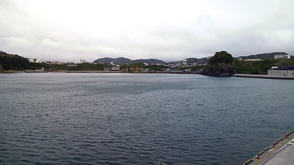 泳げる浜ではないな