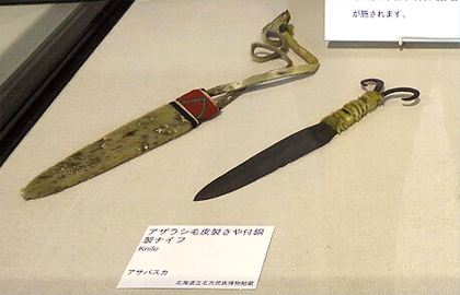 頭の皮を剥がされそう