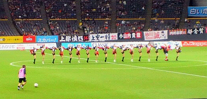 16文キックで蹴り返されるぞ