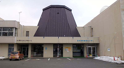 八角形のプラネタリウムは珍しい
