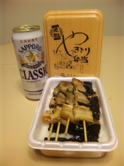 やきとり弁当とクラシック