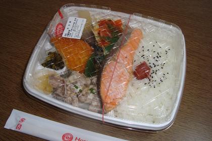 ニジマスも鮭なのか？