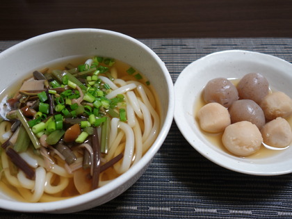 質素にして素朴
