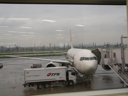 JL335@767-300