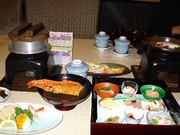 更にバイキング付き。