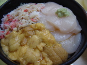 きくよ食堂・お好み三色丼。