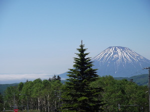 中山峠からの羊蹄山。麓に雲海～。