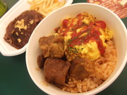 オムライスとステーキ。